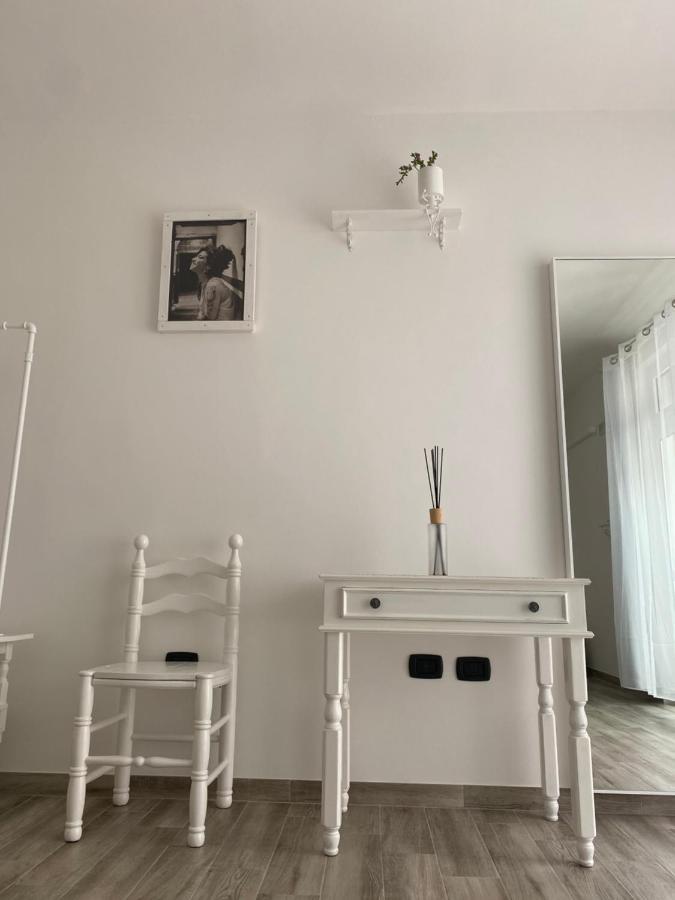 Bed and Breakfast La Casa Di Nina Лечче Екстер'єр фото